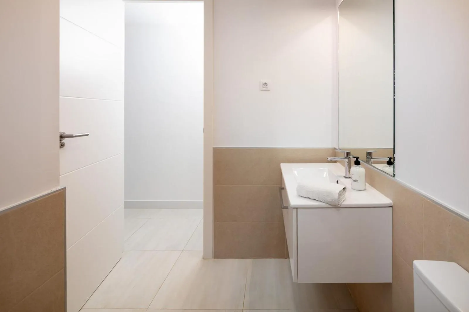 Las Olas Apartment By Alfresco Stays Estepona 0*,  Spain